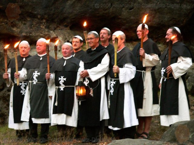 Historischen Mönchszüge - Historické mnišské průvody